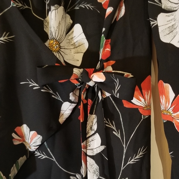 NWT Floral Print Kimono - Picture 4 of 6